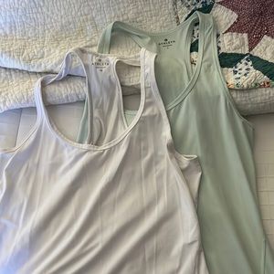 Set of 2 athleta tank tops